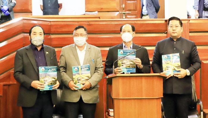 Chief Minister, Neiphiu Rio released a bi-annual journal ‘The Nagaland Assembly Chronicles’ at the Assembly Chamber on August 13. Seen in the image are the Speaker, Sharingain Longkumer, Deputy Chief Minister, Yanthungo Patton and State Chaplain, Rev TW Yamlap Konyak. (Photo Courtesy: NLA)